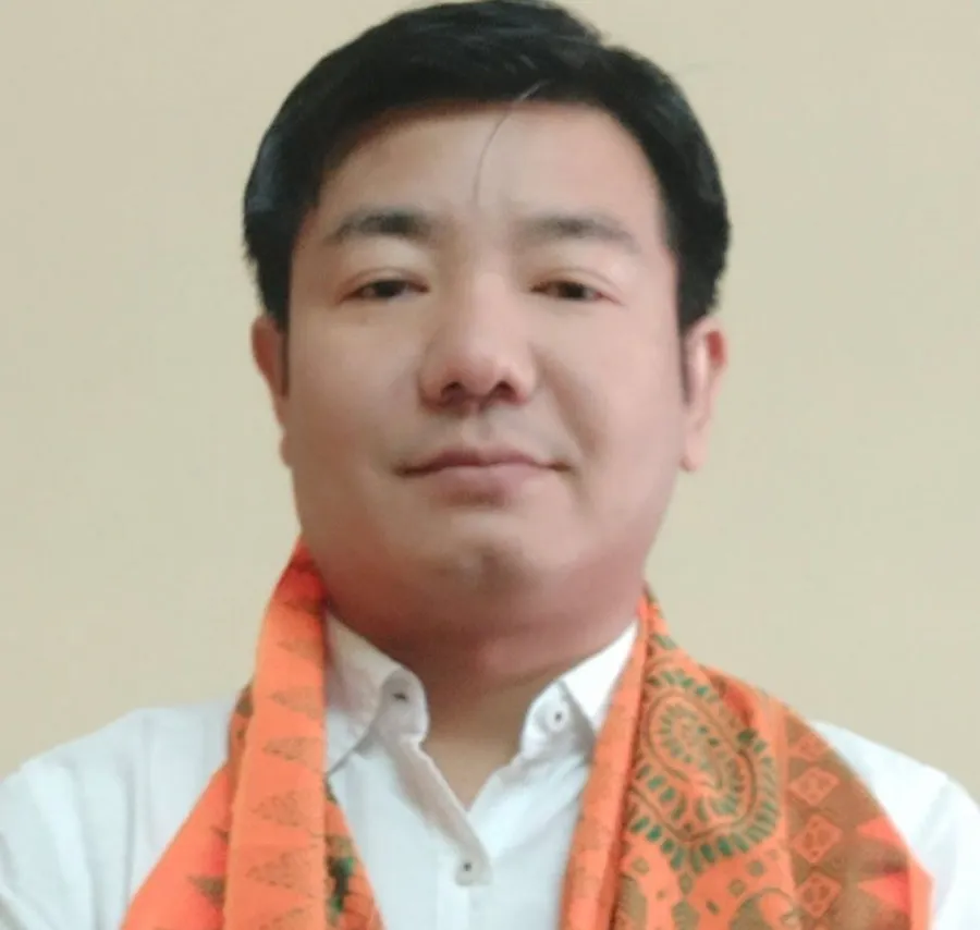 Dr. Anuck Islary
